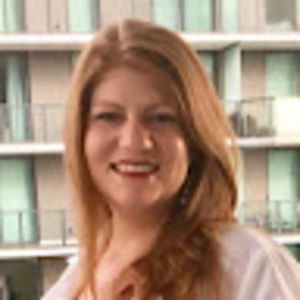 Meet your Posher, Ashira